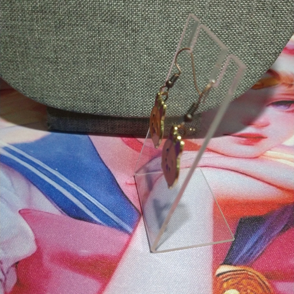 Hand Crafted Cute Piglet Earrings - Gold and Pink - Picture 5 of 8